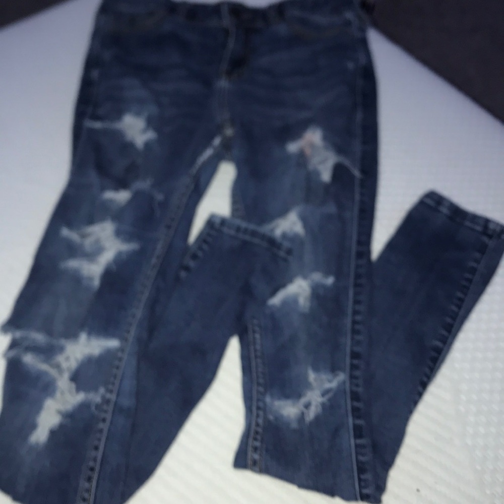 hollister ripped jeans